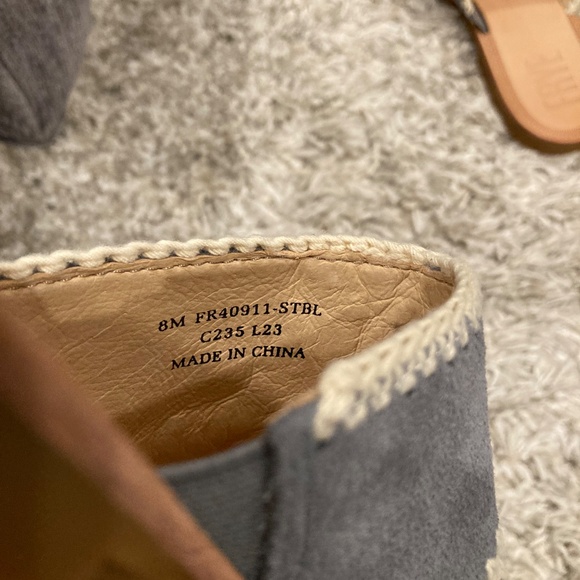 NWT Frye Ava Crochet Slides - Steel Blue 8M - Picture 4 of 8